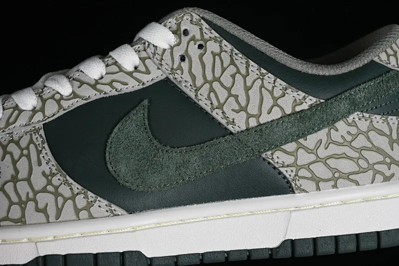 All categories Nk SB Dunk series Nk SB Dunk Low low-top sneakers Nk Dunk Low "Urban Landscape 2.0" cracked suede SB low-top casual sneakers HF4878-053